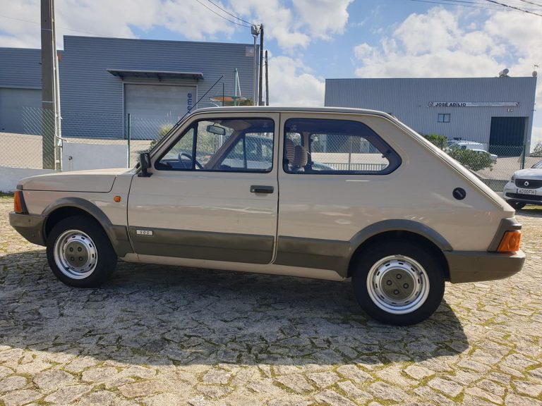 Fiat 127 900 super_lateral esquerda