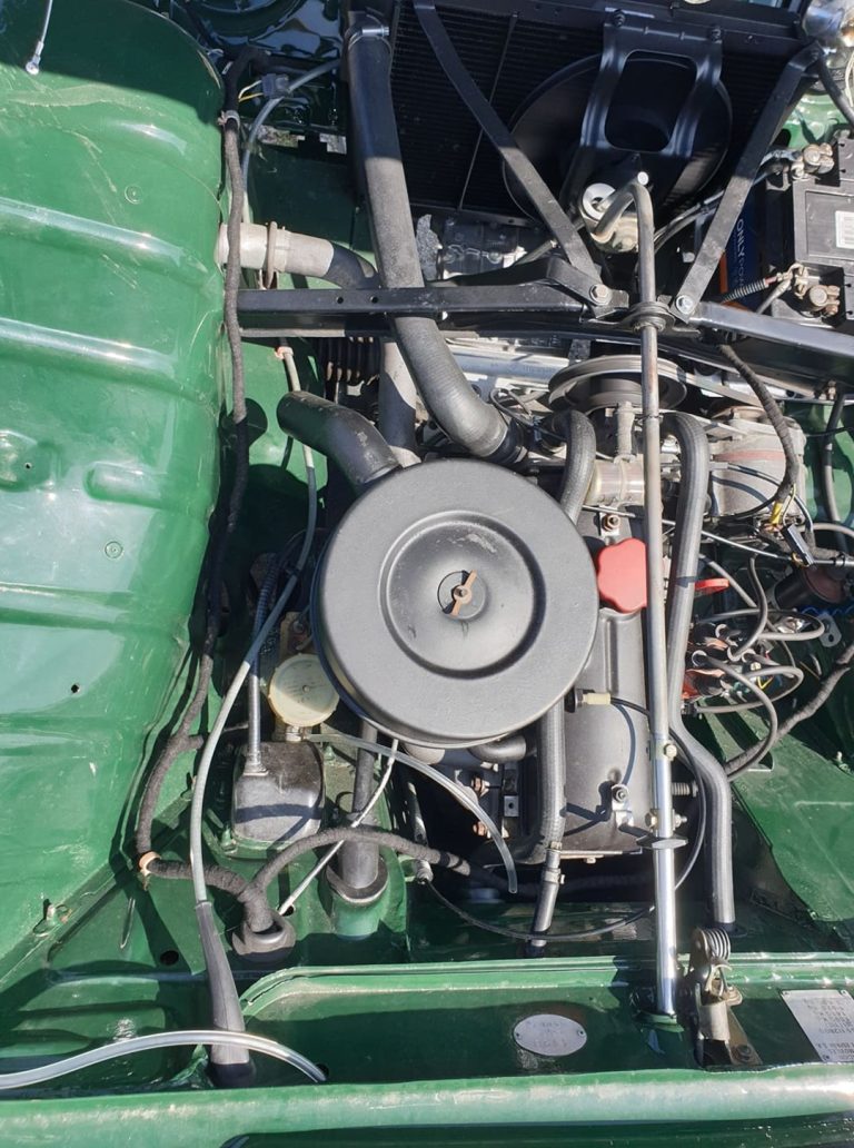 Renault_4_GTL_motor