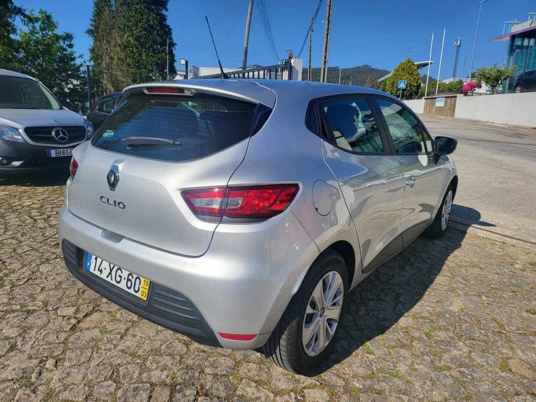 Renault_Clio_dci_traseira